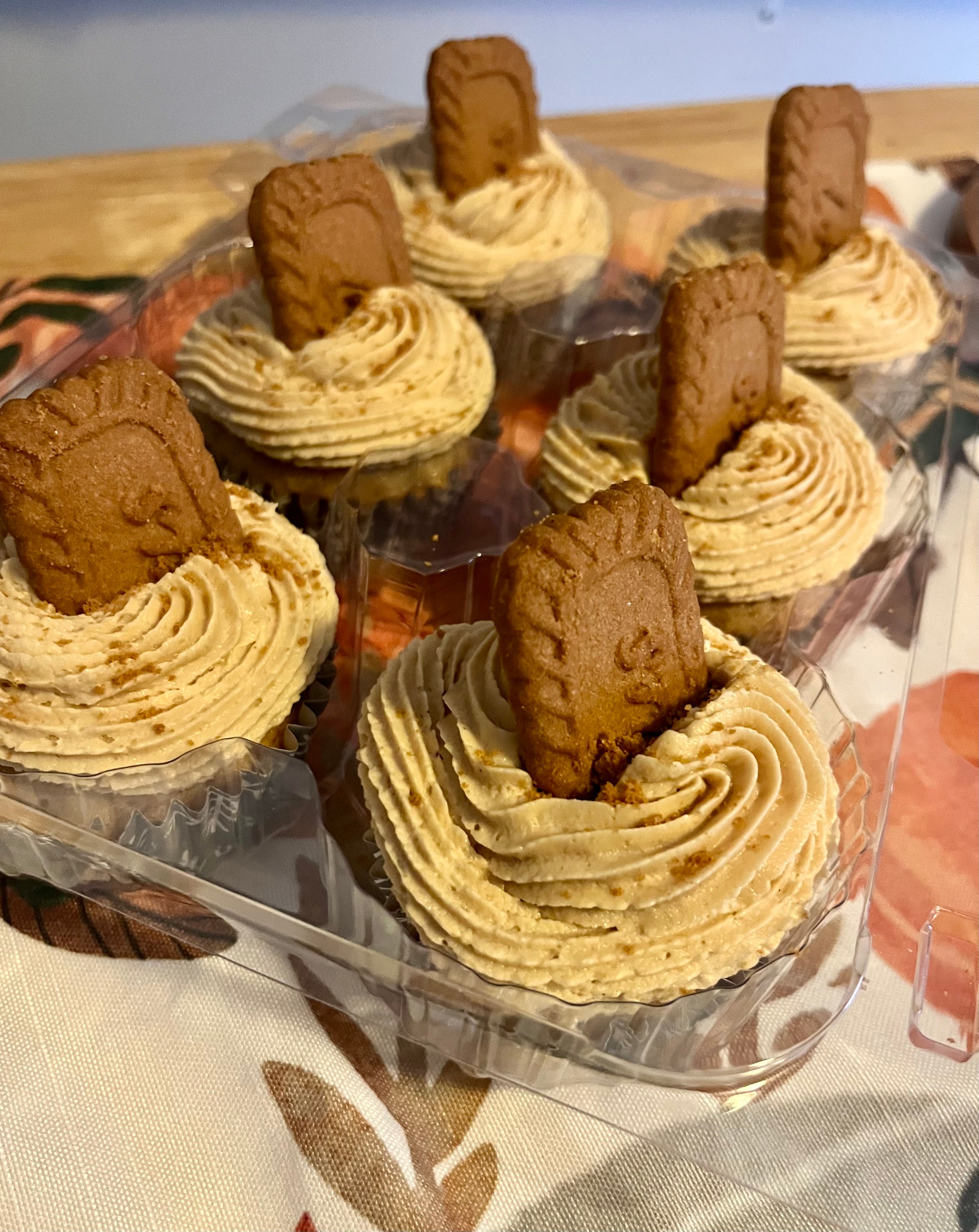 Biscoff cookie cupcakes