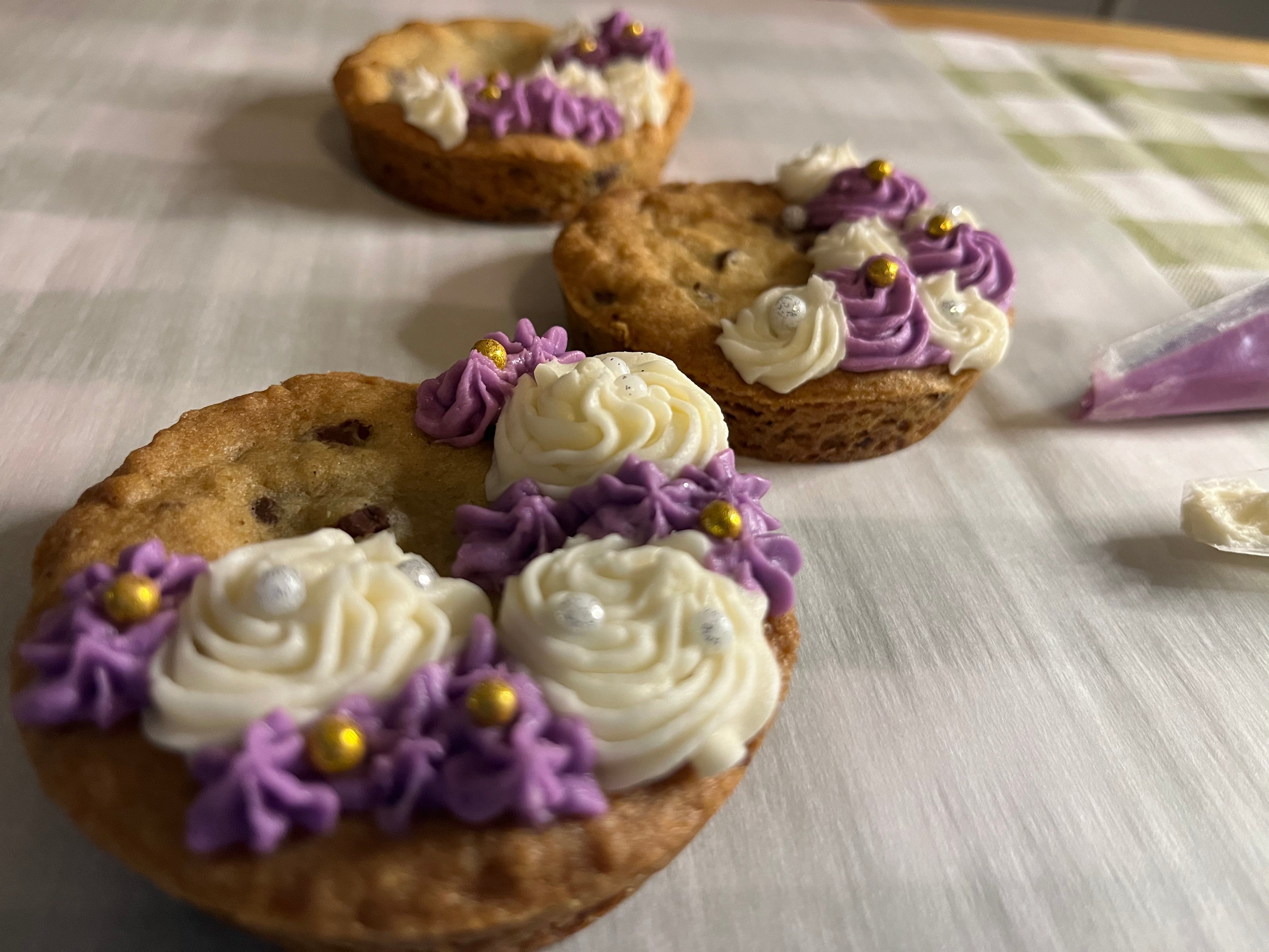 Mini cookie cake treats